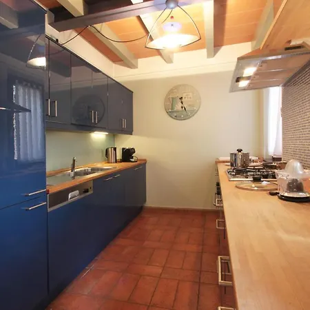 Perla Apartment *